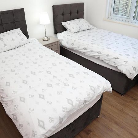 Cosy 3-Bed Bungalow Nec Airport Close To Amenities 伯明翰 外观 照片
