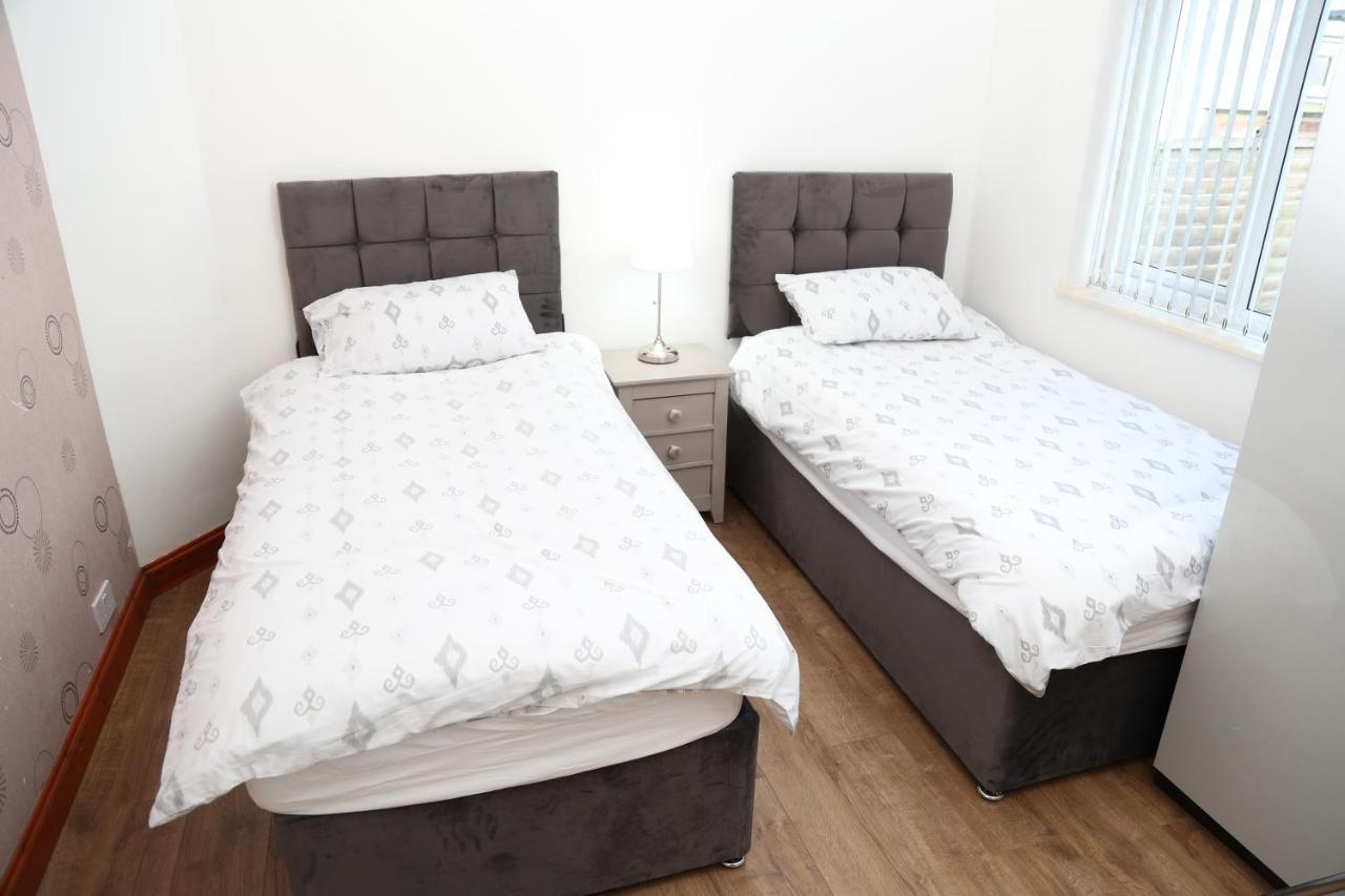 Cosy 3-Bed Bungalow Nec Airport Close To Amenities 伯明翰 外观 照片